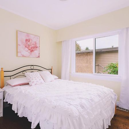 Lovely 3 Bedroom Port Moody Spacious Home 6 People Free Parking Exterior foto