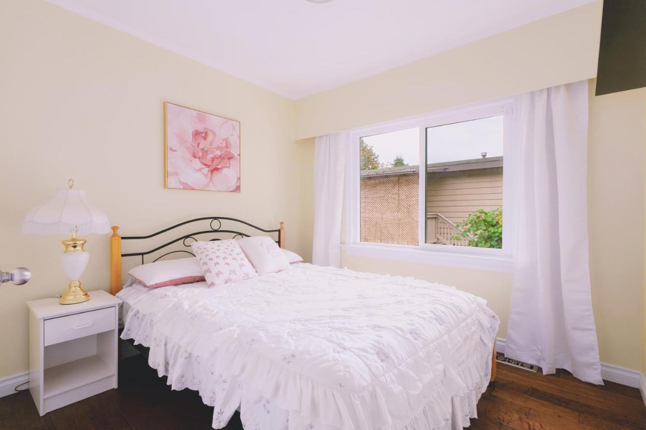 Lovely 3 Bedroom Port Moody Spacious Home 6 People Free Parking Exterior foto